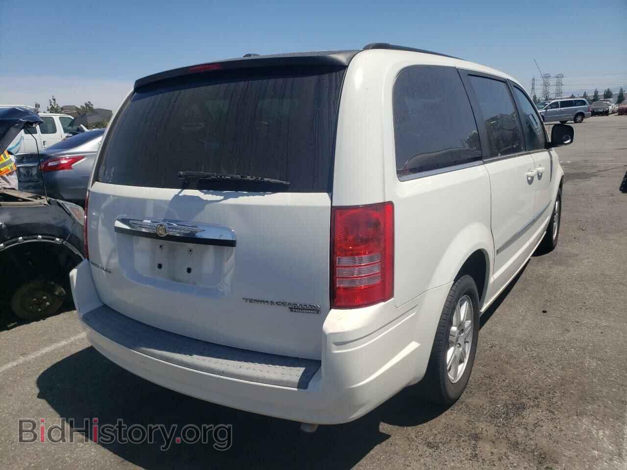 2010 CHRYSLER MINIVAN - VIN: 2A4RR5D16AR271742 - Photo 4