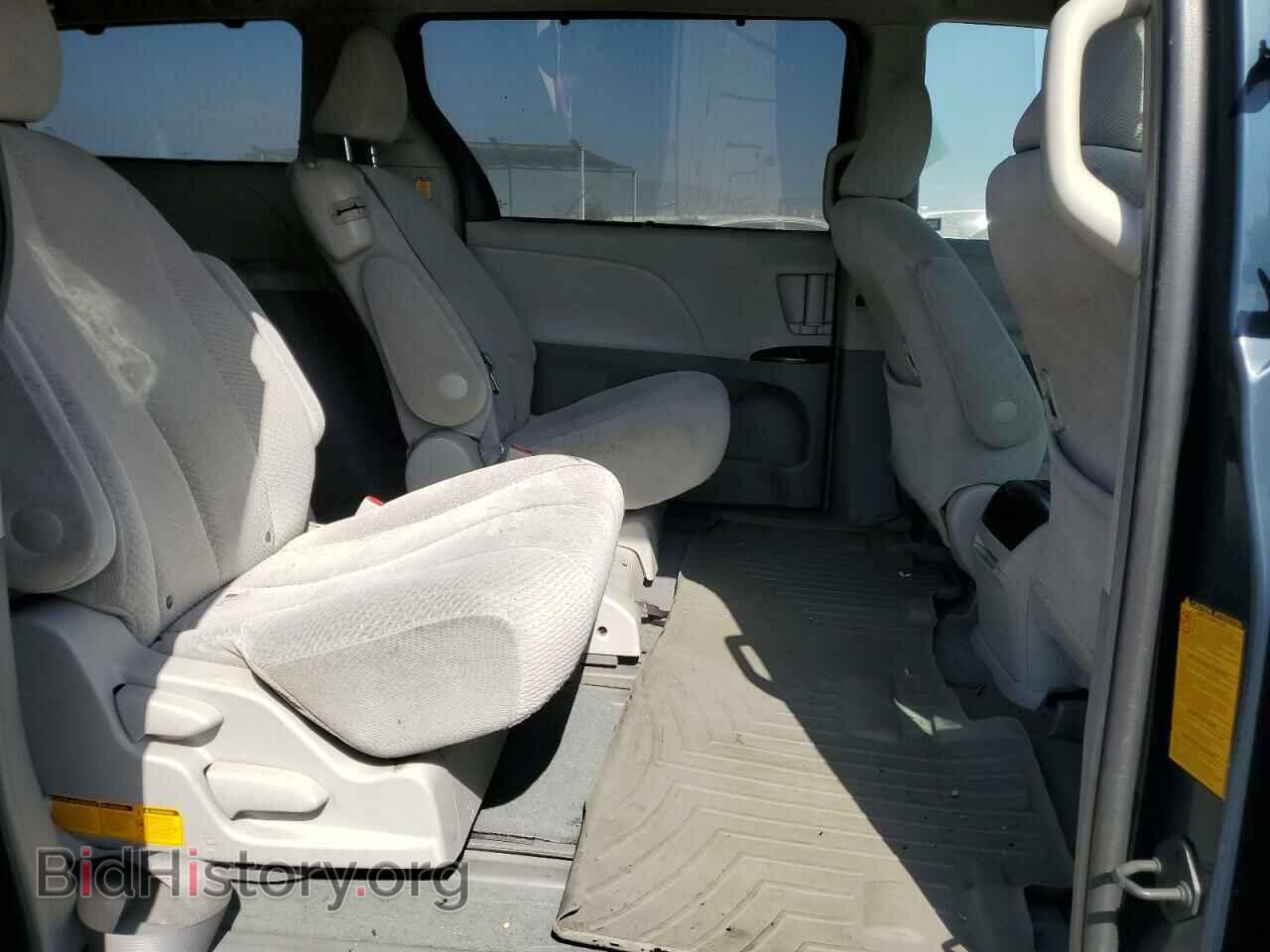 2011 TOYOTA All Models - VIN: 5TDKK3DC6BS036221 - Фото 11
