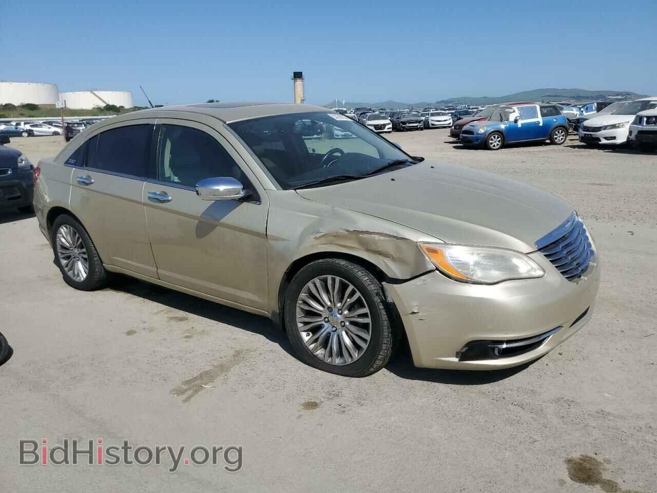 2011 CHRYSLER 200 - VIN: 1C3BC2FG9BN504525 - Фото 4