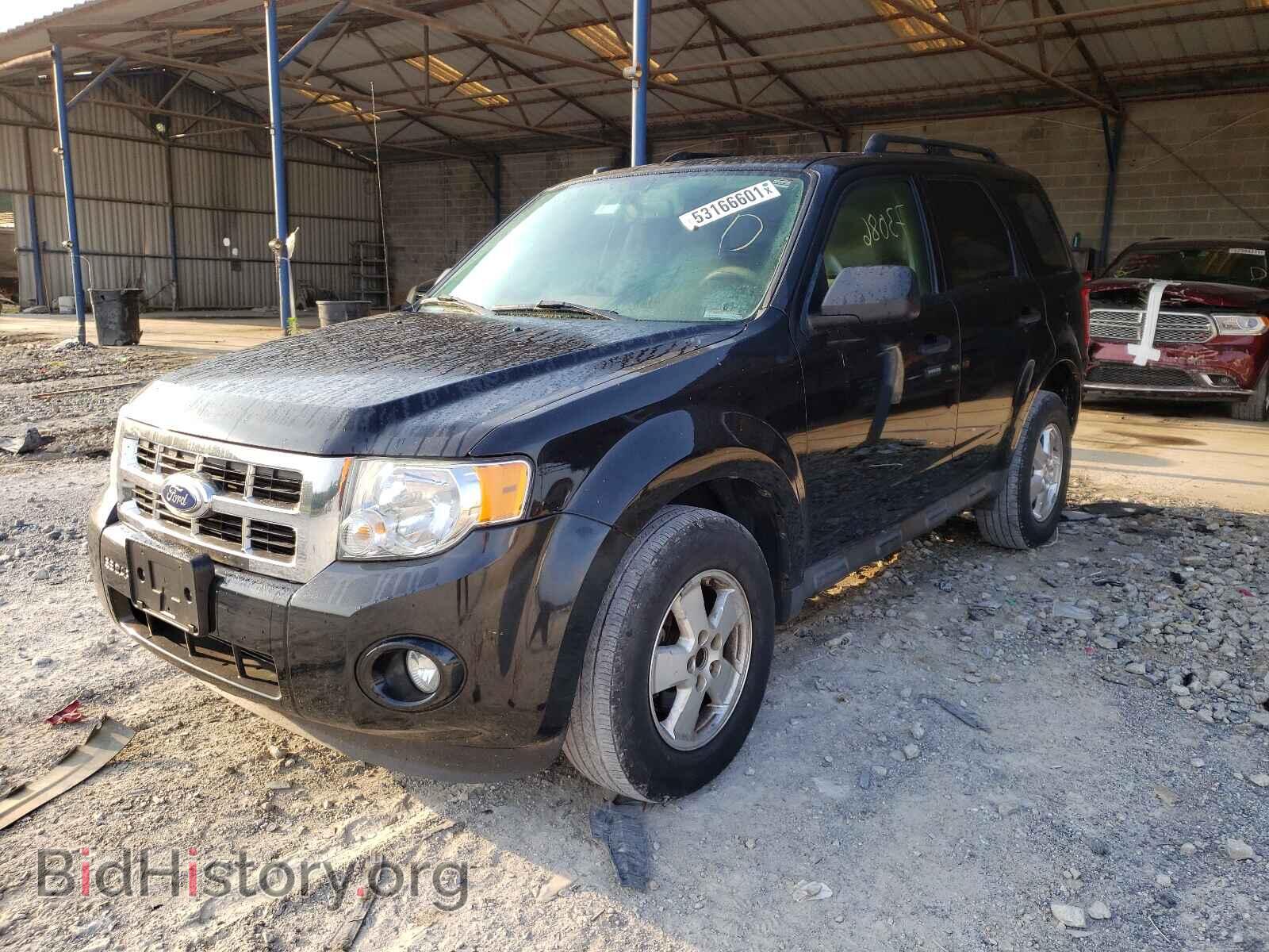 2011 FORD ESCAPE - VIN: 1FMCU0D79BKC25450 - Фото 2