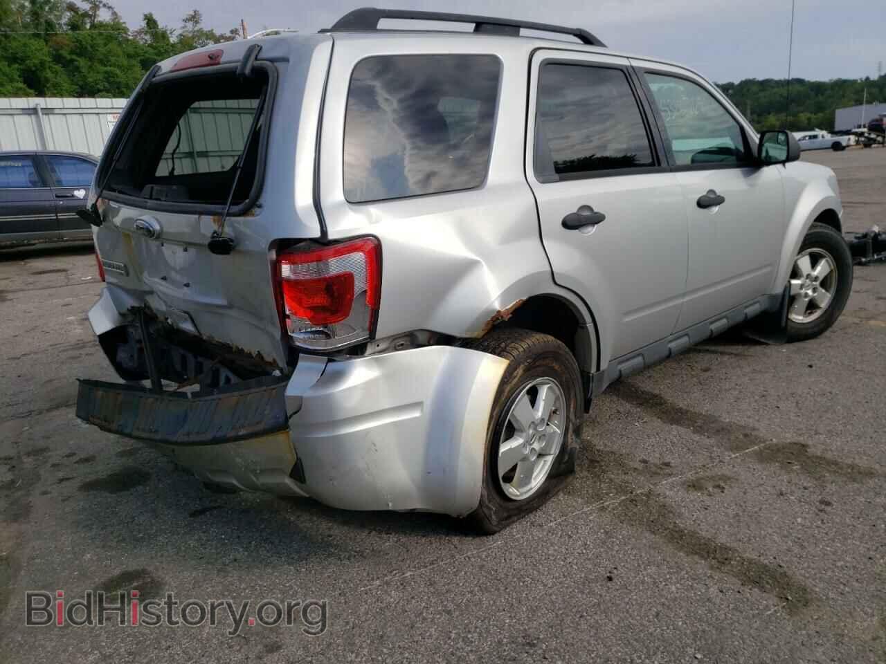 2012 FORD ESCAPE - VIN: 1FMCU9D74CKB51411 - Фото 4