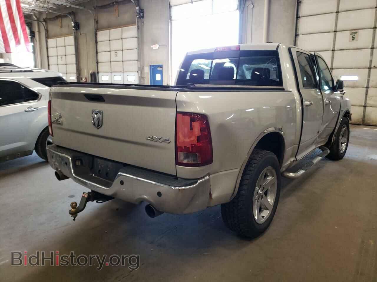 2010 DODGE RAM 1500 - VIN: 1D7RV1CT2AS198337 - Фото 4