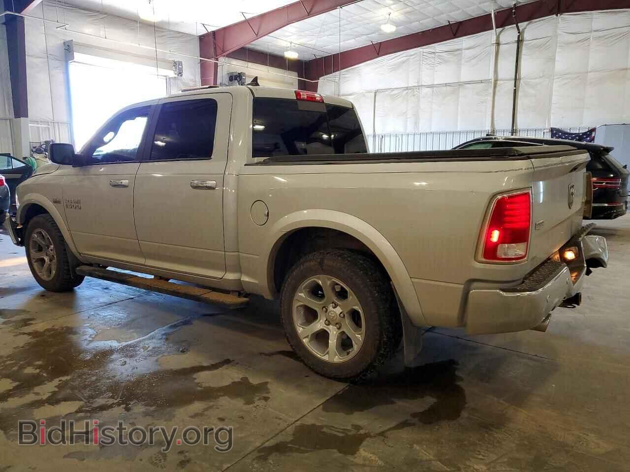 2018 RAM 1500 - VIN: 1C6RR7NT3JS209707 - Photo 2