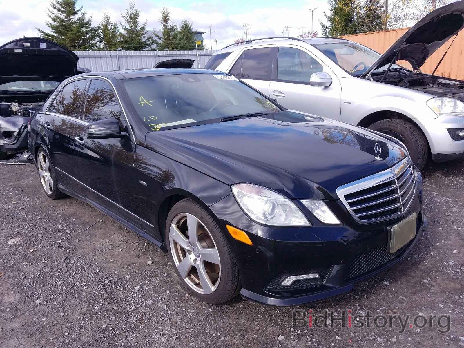 Photo WDDHF8HB2BA489221 - MERCEDES-BENZ E CLASS 2011