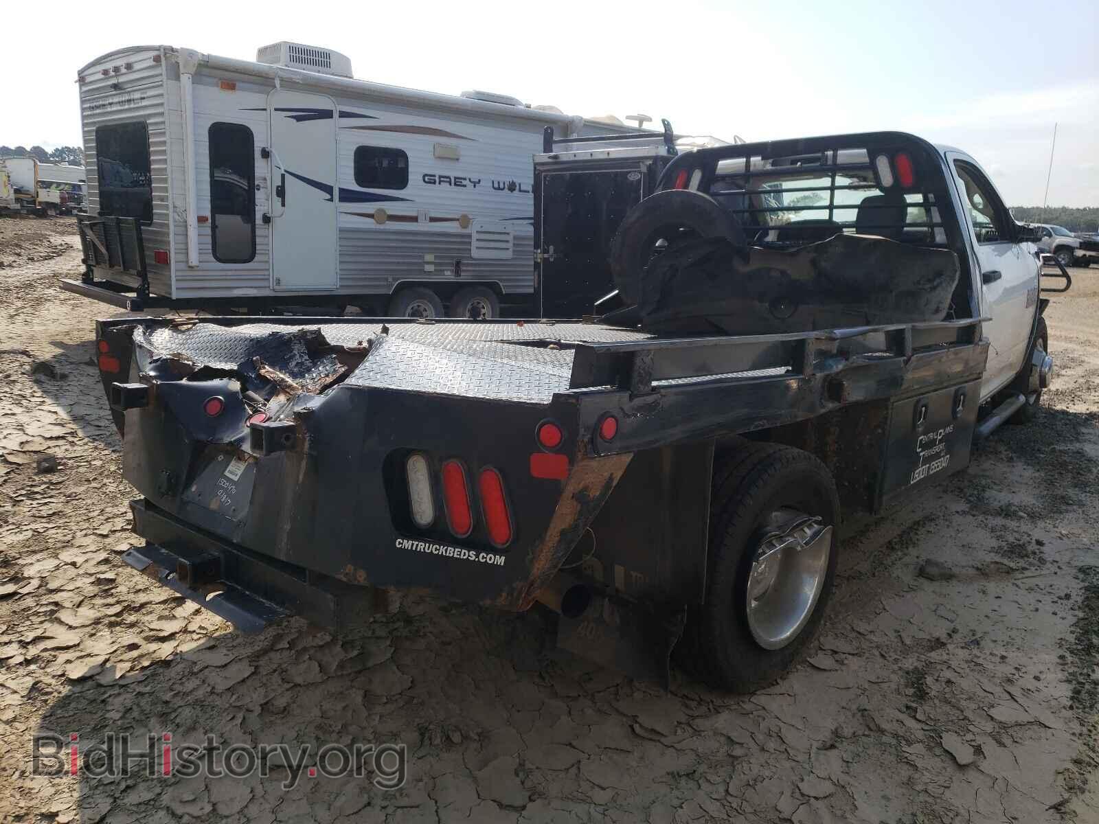 2018 RAM 3500 - VIN: 3C7WRTBL3JG104717 - Фото 4
