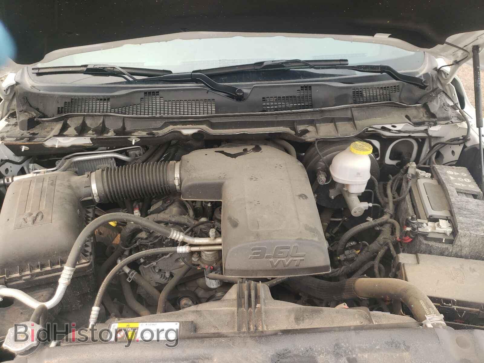 2019 RAM 1500 - VIN: 1C6RR7FG8KS740971 - Фото 7