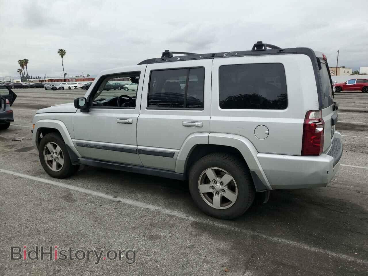 2007 JEEP COMMANDER - VIN: 1J8HH48K67C548112 - Photo 2