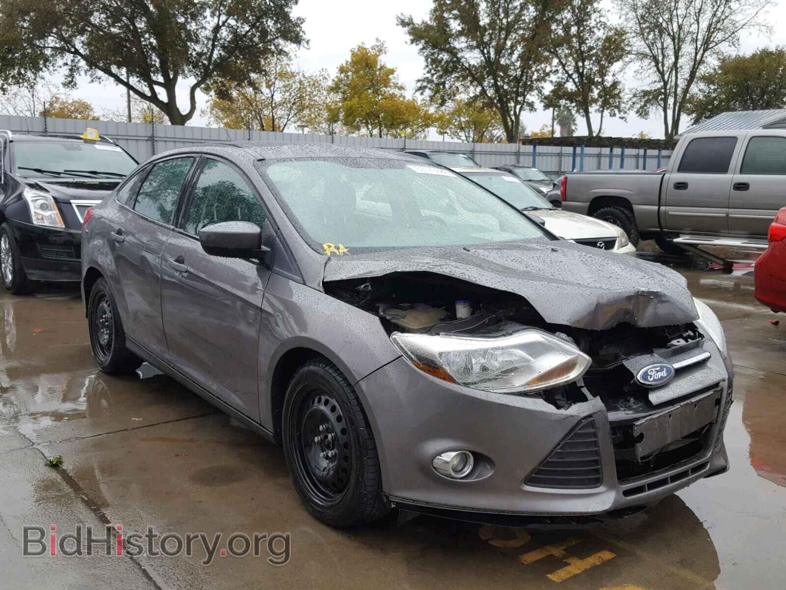 Photo 1FAHP3F22CL258263 - FORD FOCUS 2012