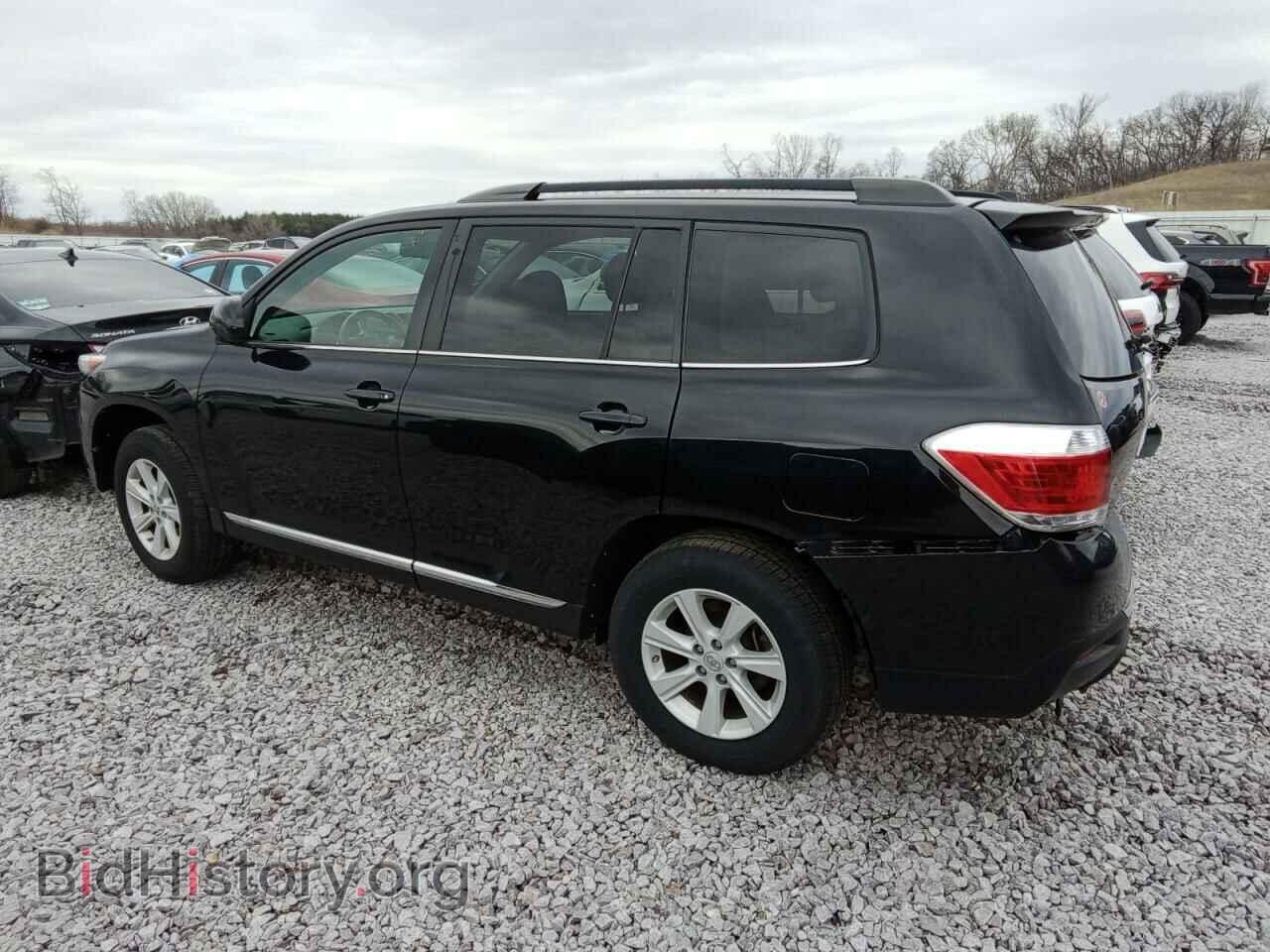 2013 TOYOTA HIGHLANDER - VIN: 5TDBK3EH8DS242525 - Photo 2