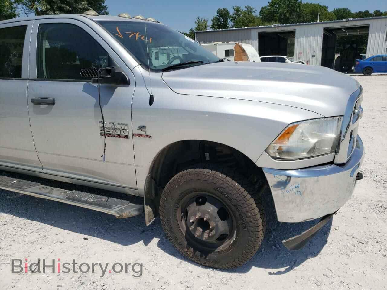 2015 RAM All Models - VIN: 3C63RRGL4FG605805 - Photo 9