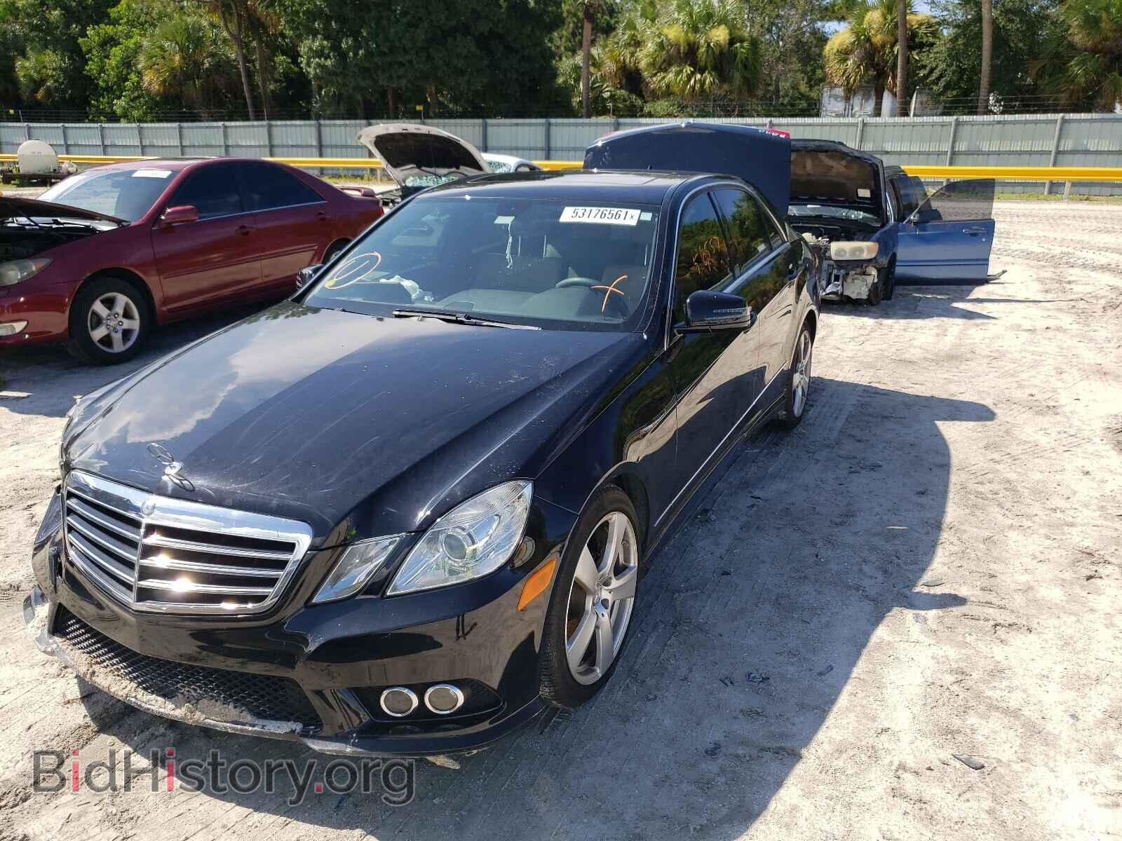 2010 MERCEDES-BENZ E-CLASS - VIN: WDDHF5GB1AA245834 - Фото 2