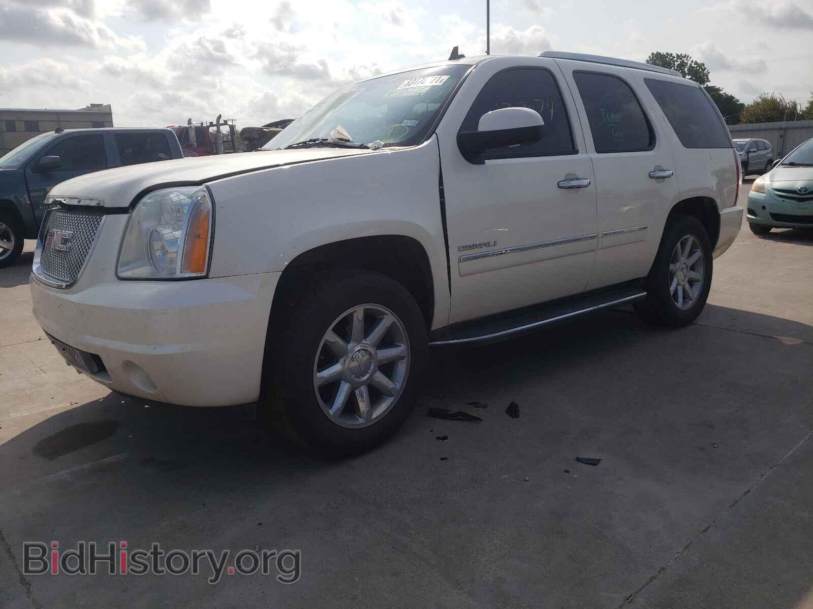 2013 GMC YUKON - VIN: 1GKS2EEF9DR158341 - Фото 2