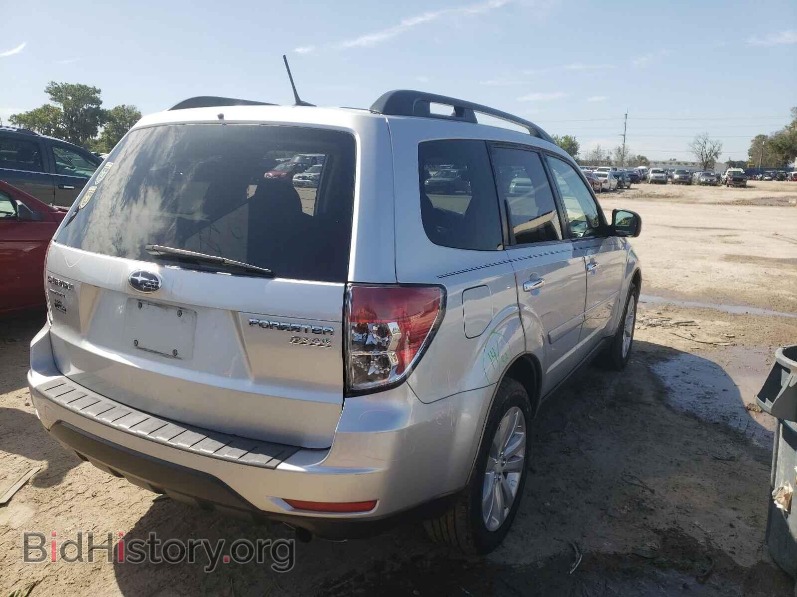 2011 SUBARU FORESTER - VIN: JF2SHADC8BH779973 - Фото 4