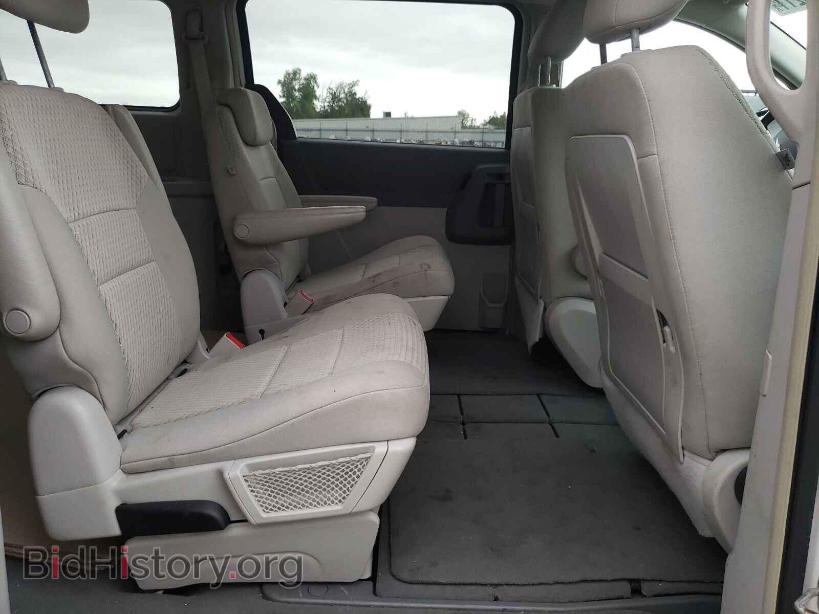 2008 CHRYSLER MINIVAN - VIN: 2A8HR54P68R684916 - Фото 6