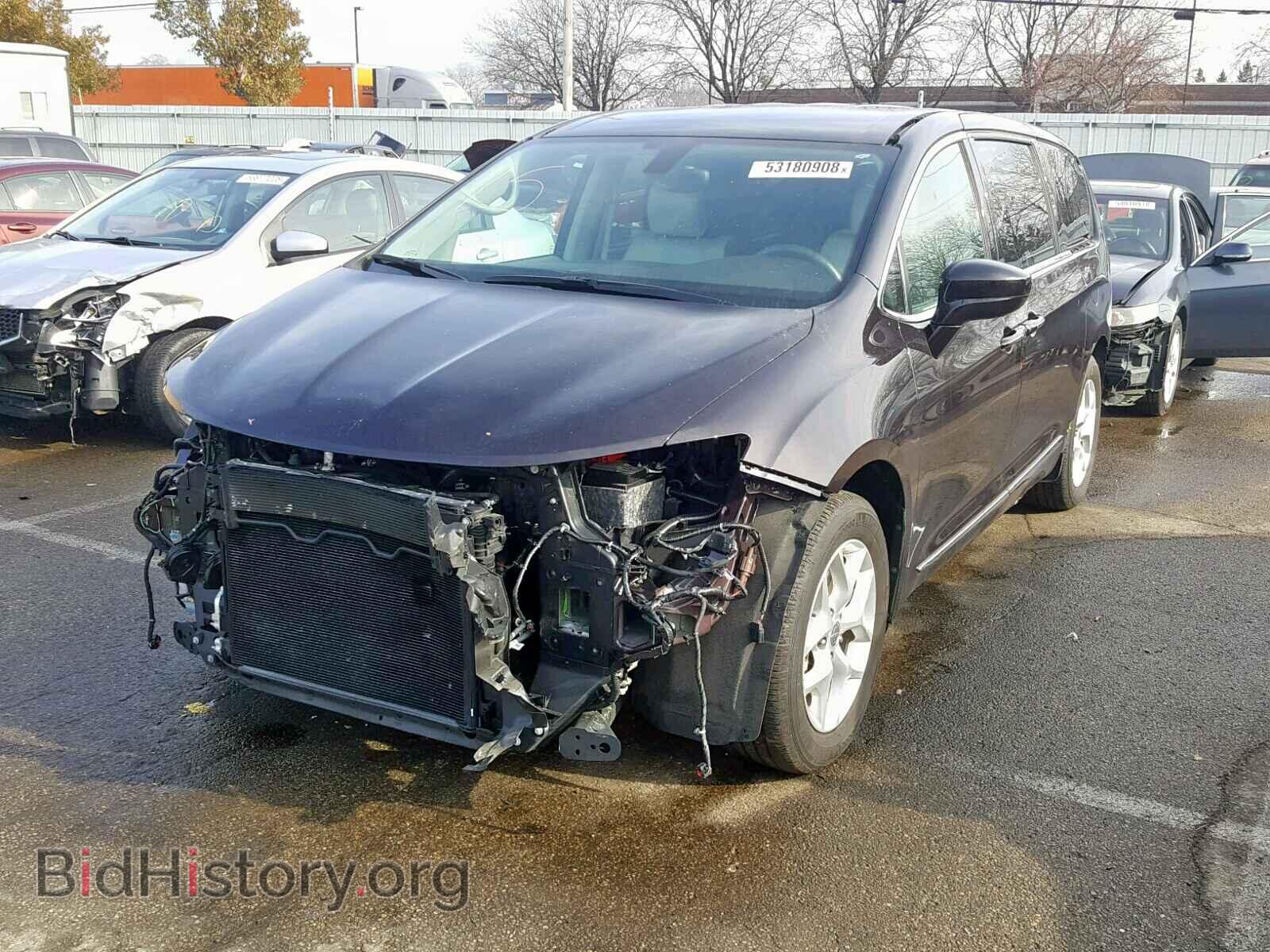 2017 CHRYSLER PACIFICA T - VIN: 2C4RC1EG7HR763547 - Photo 2