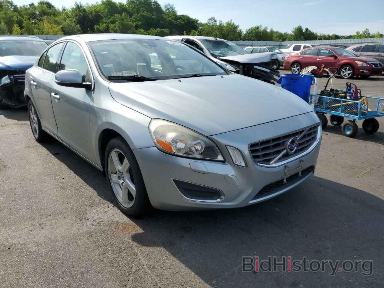 Photo YV1612FH3D2177808 - VOLVO S60 2013