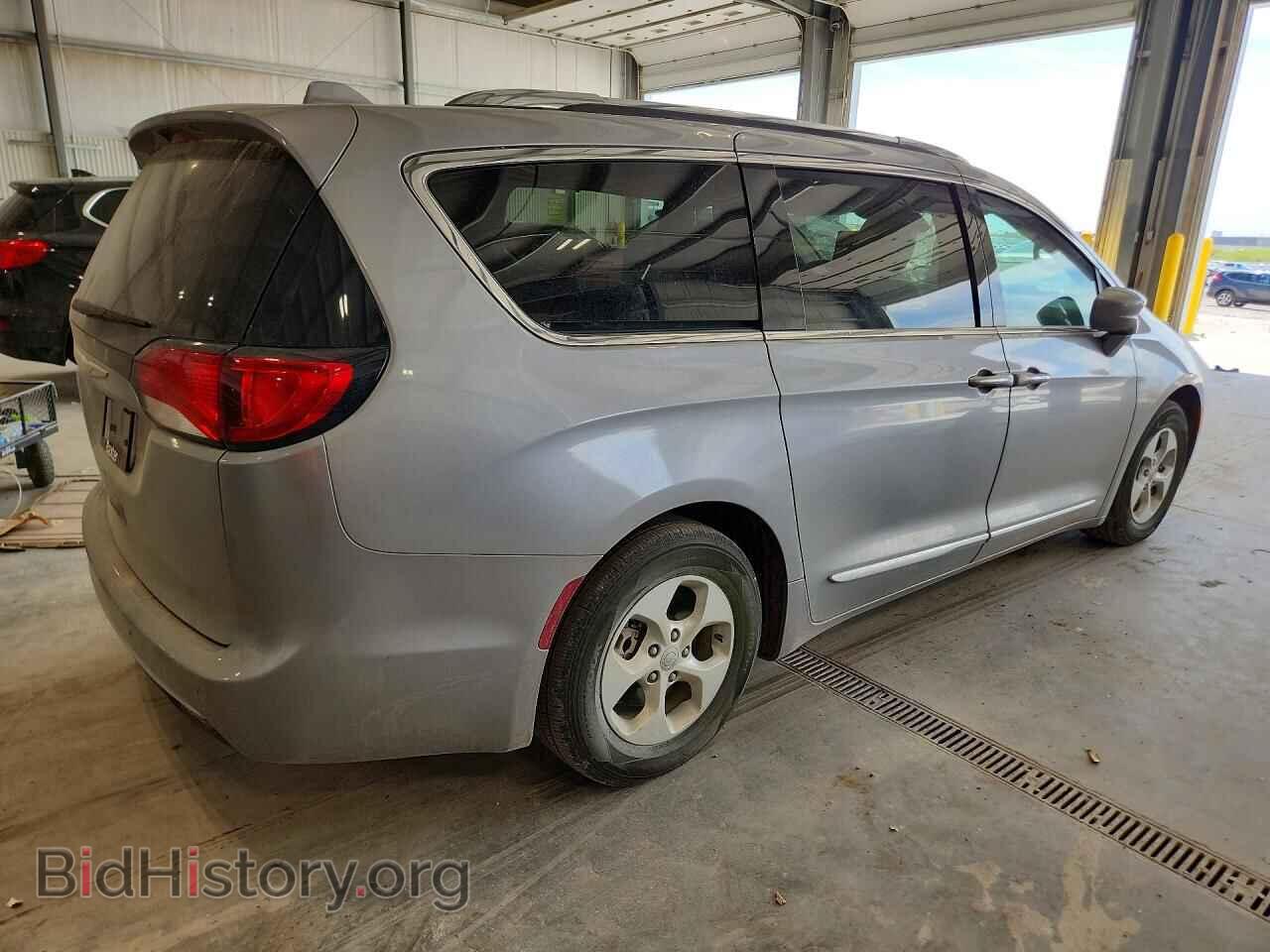 2017 CHRYSLER PACIFICA - VIN: 2C4RC1EG5HR782226 - Photo 3