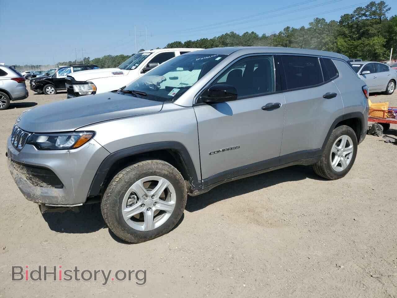 Photo 3C4NJDANXPT536715 - JEEP COMPASS 2023