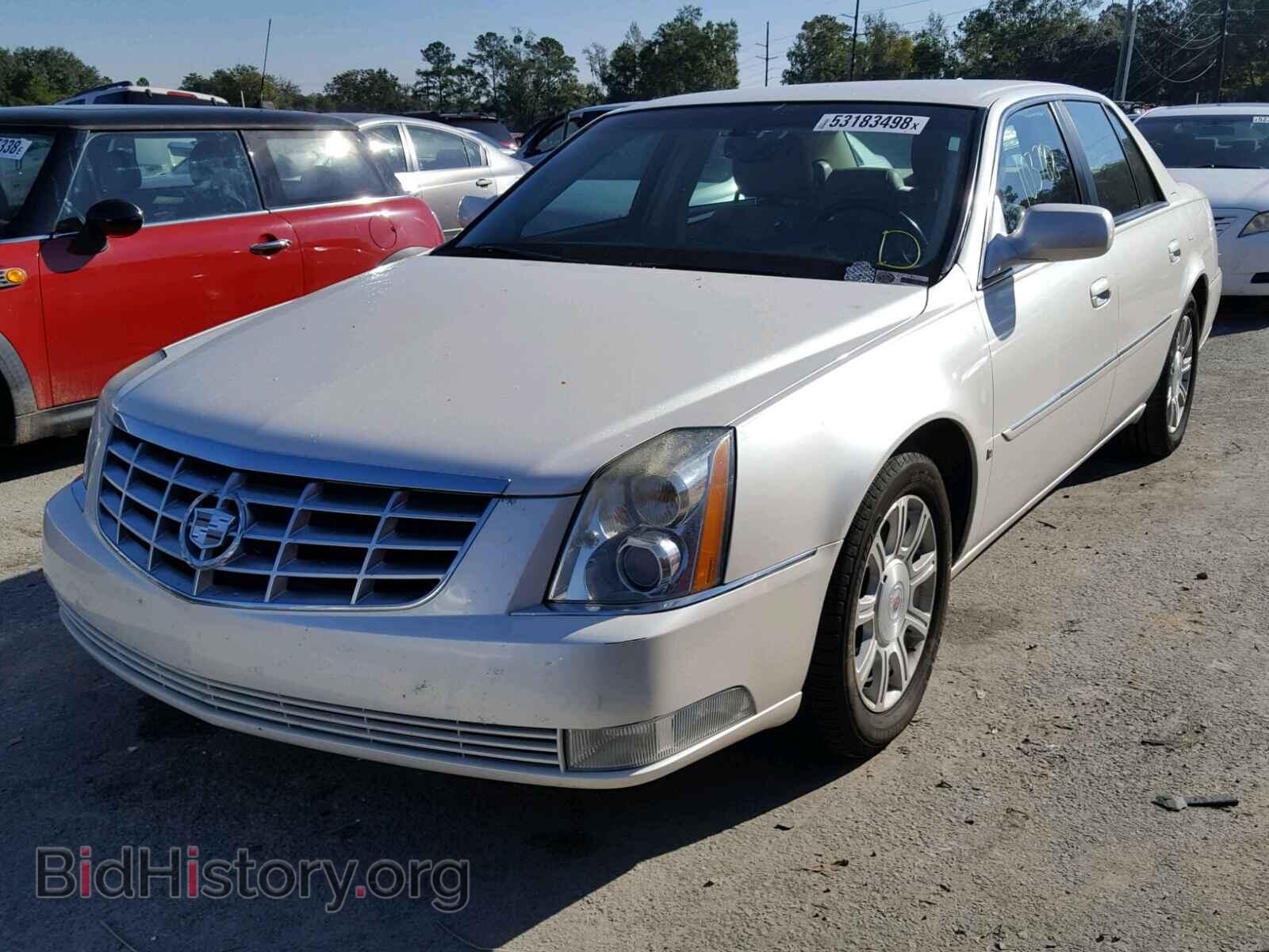 2010 CADILLAC DTS - VIN: 1G6KA5EY9AU112178 - Photo 2