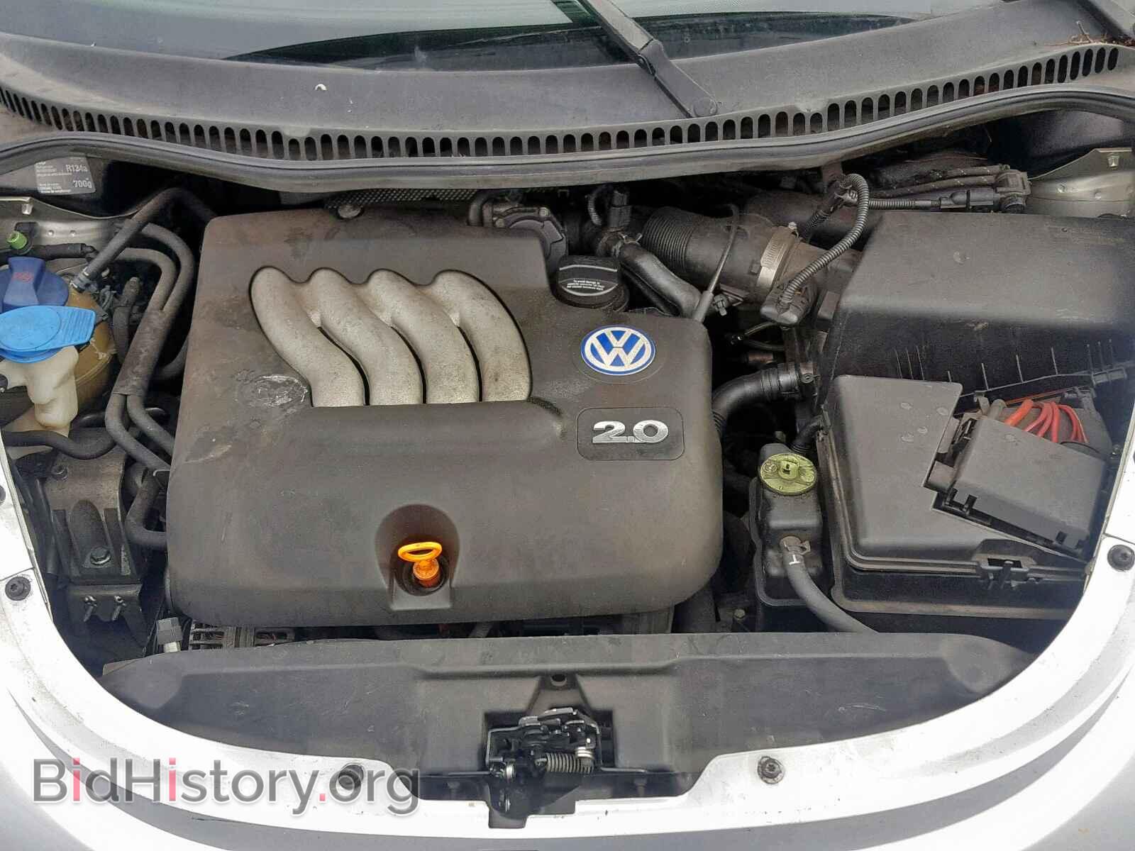 2000 VOLKSWAGEN BEETLE - VIN: 3VWCC21C8YM469741 - Фото 7