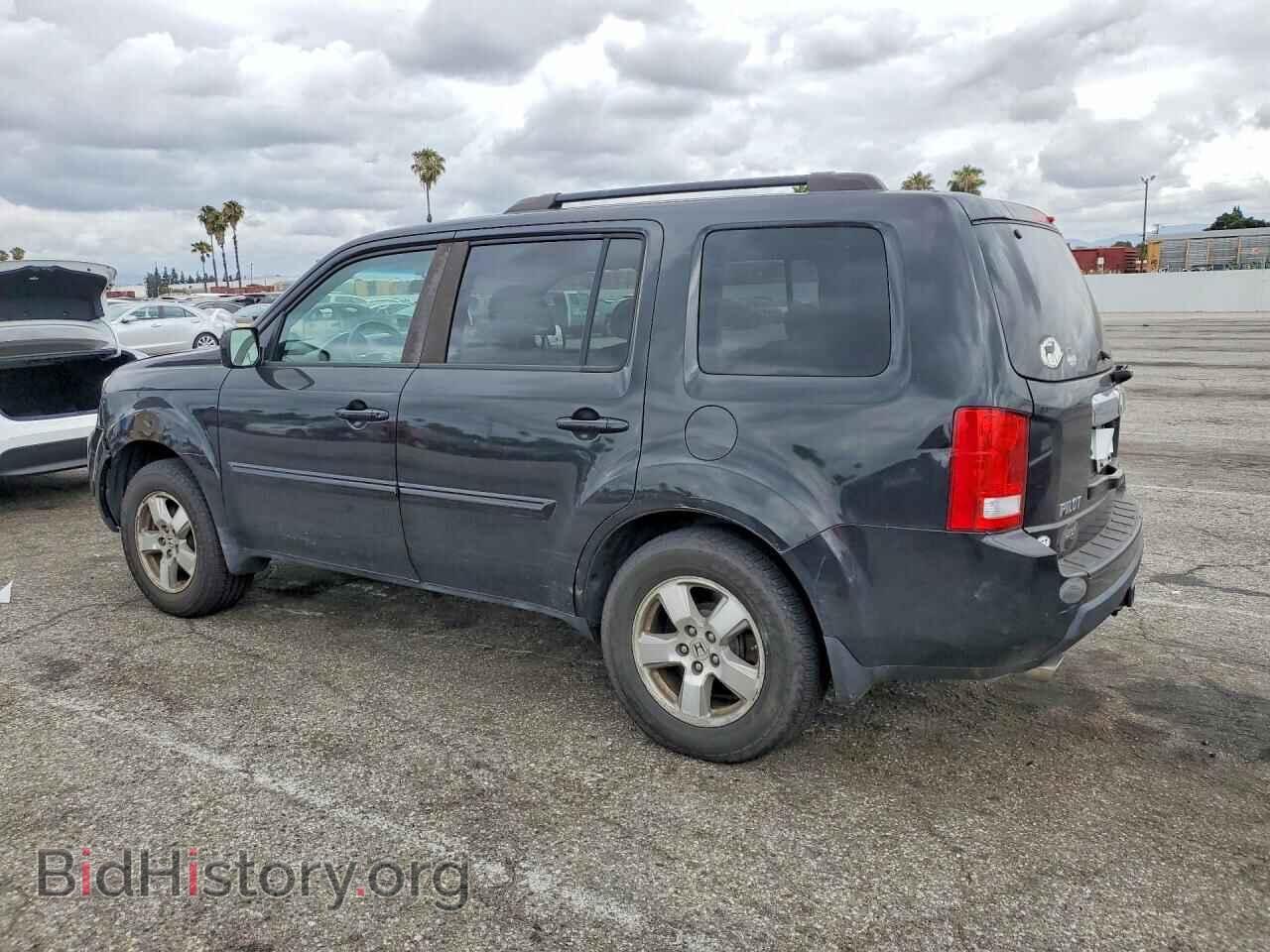 2011 HONDA PILOT - VIN: 5FNYF4H49BB051372 - Photo 2