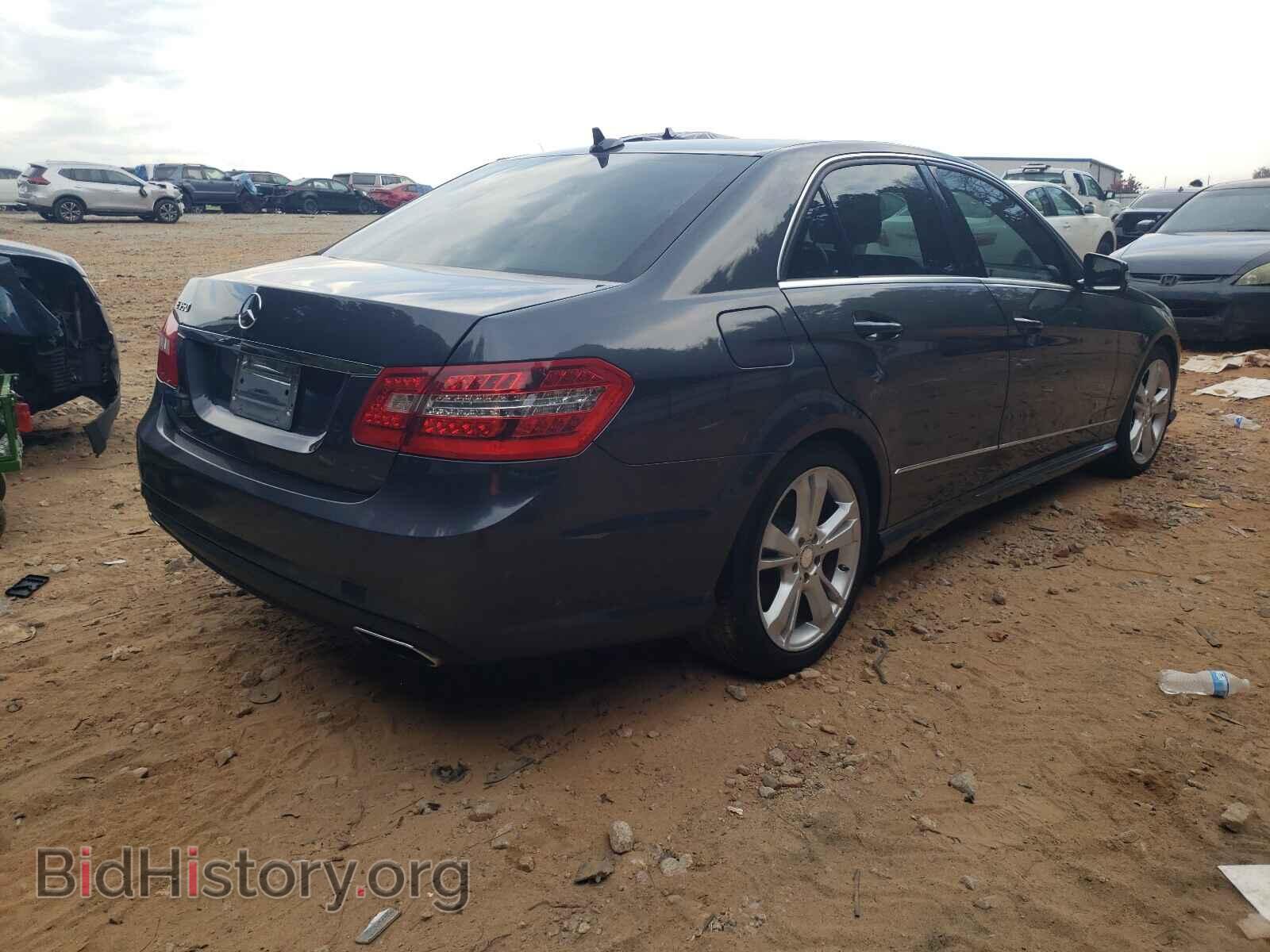 2013 MERCEDES-BENZ E-CLASS - VIN: WDDHF5KB7DA702318 - Фото 4