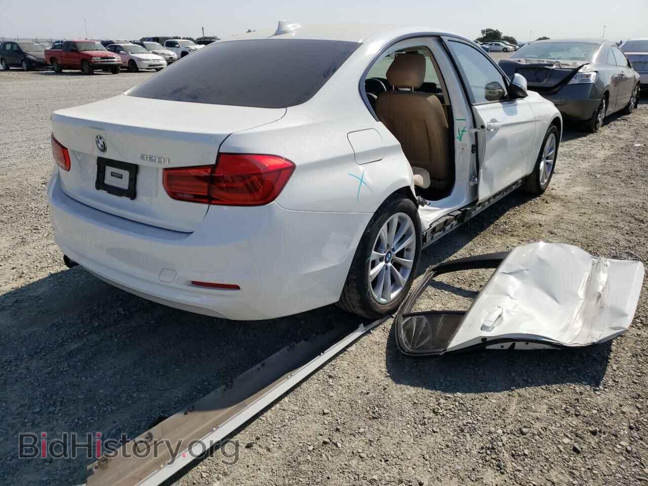 2018 BMW 3 SERIES - VIN: WBA8A9C50JAC99996 - Фото 4