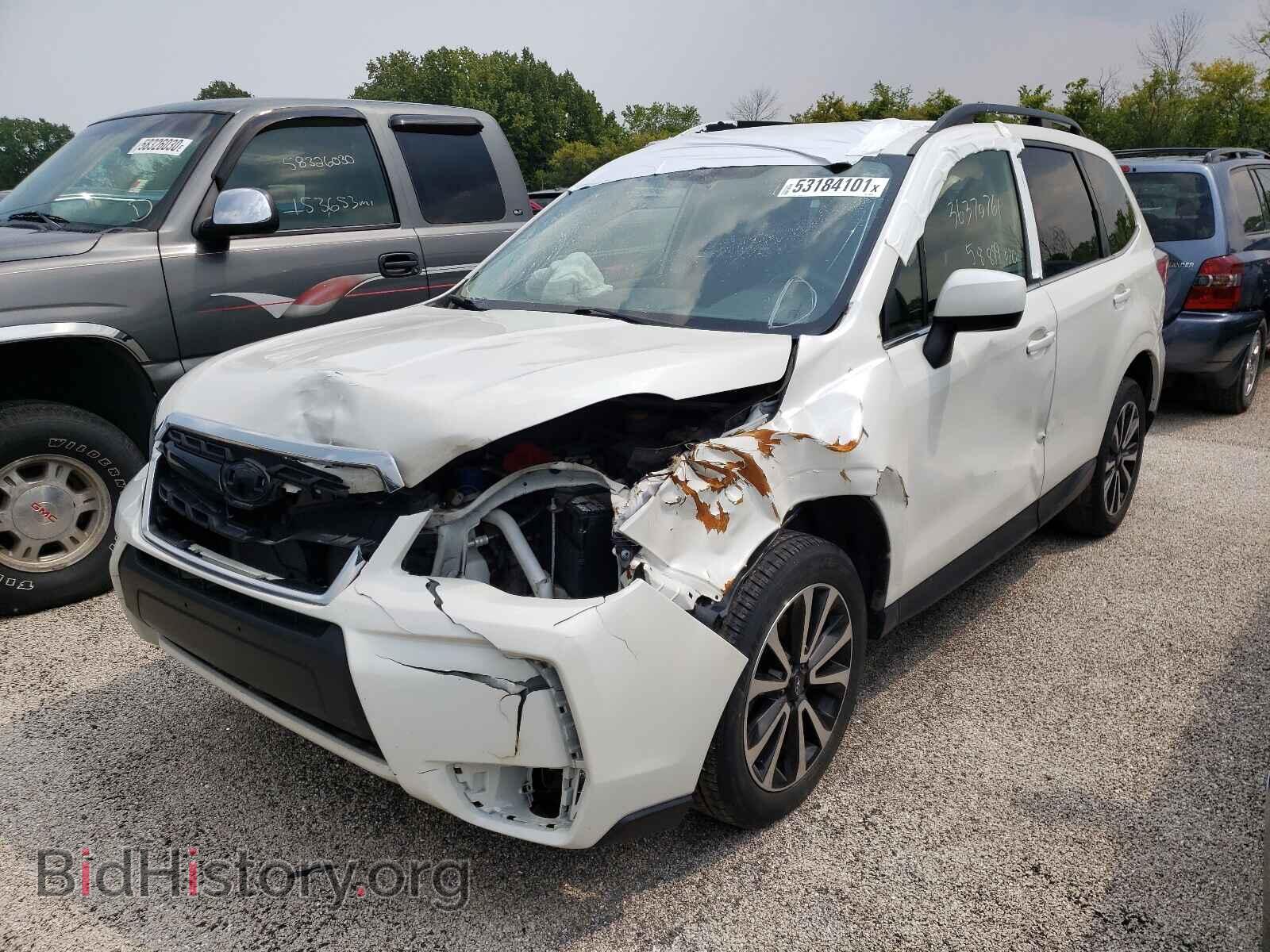 2017 SUBARU FORESTER - VIN: JF2SJGEC9HH435678 - Фото 2