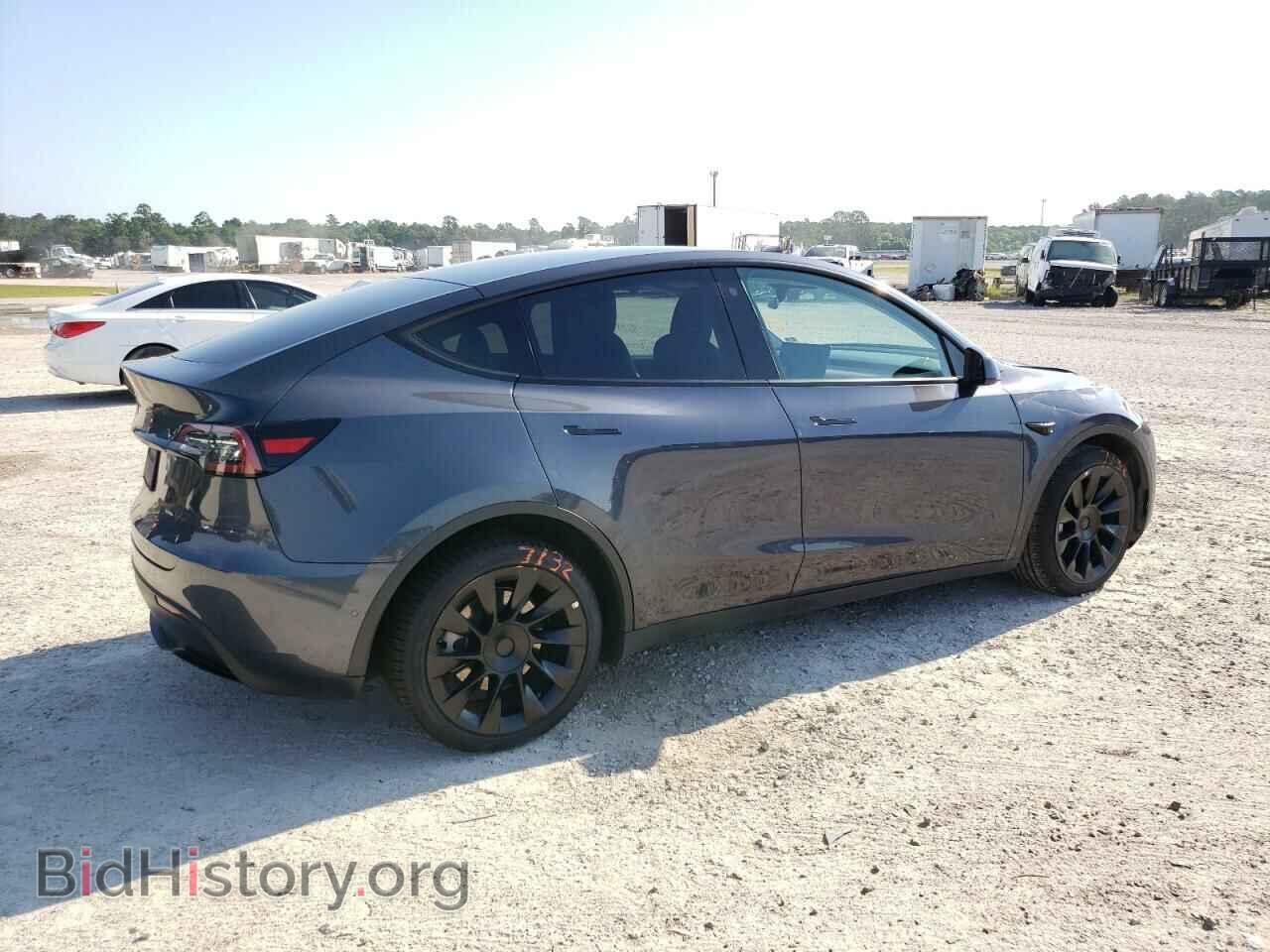 2022 TESLA MODEL Y - VIN: 7SAYGDEE2NF386085 - Фото 3
