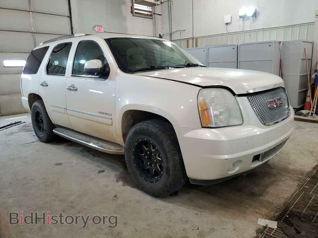 2011 GMC YUKON - VIN: 1GKS2EEF3BR200595 - Фото 4