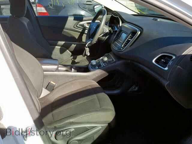 2016 CHRYSLER 200 - VIN: 1C3CCCAB1GN163585 - Фото 5