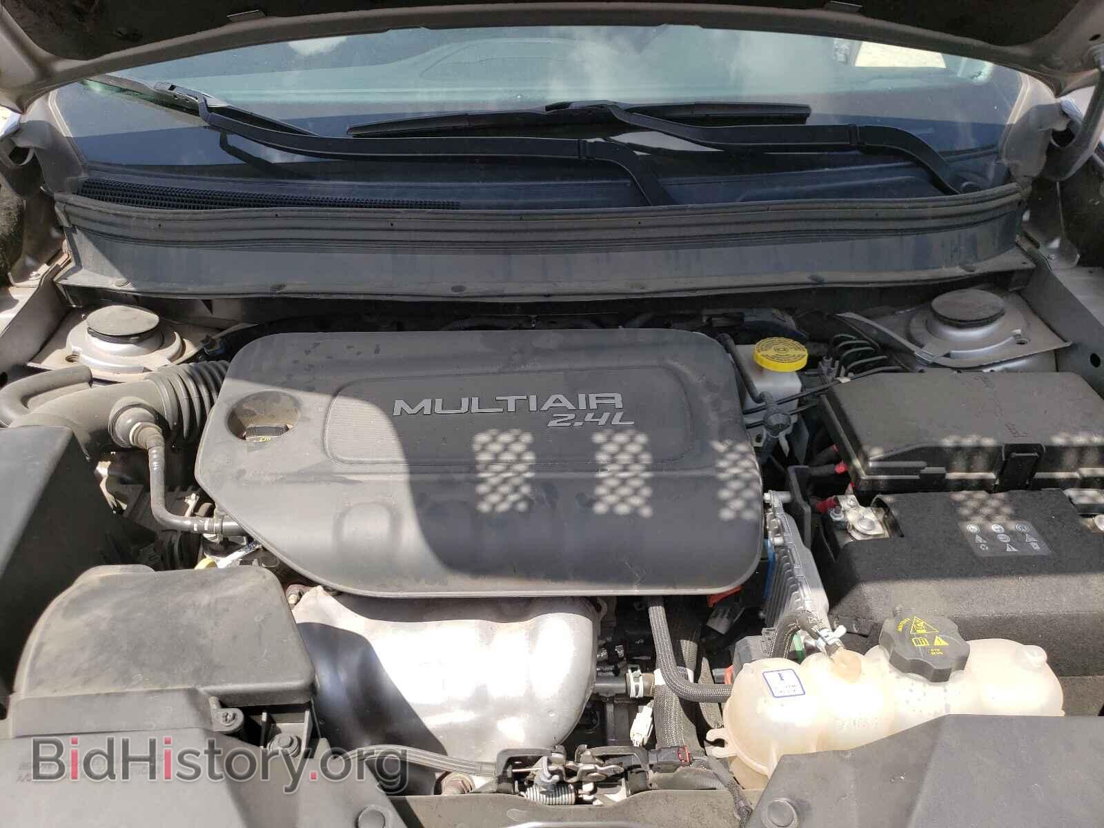 2019 JEEP CHEROKEE - VIN: 1C4PJLCB3KD144776 - Фото 7