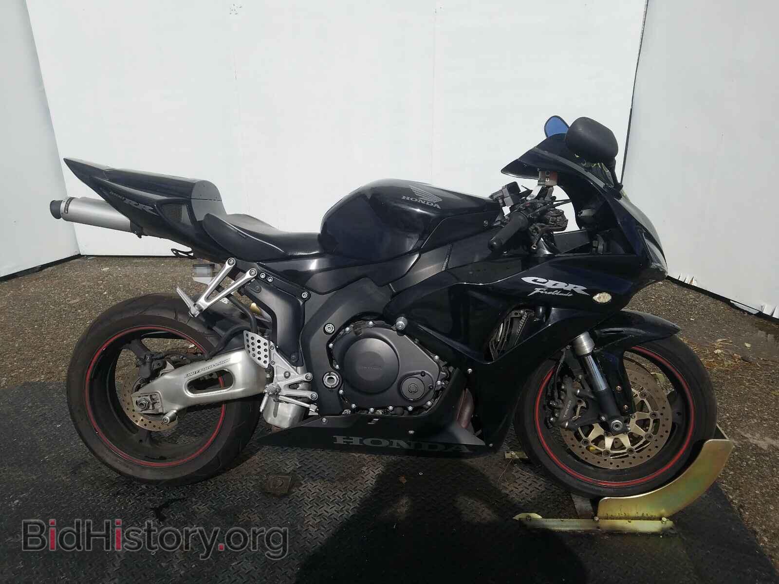 Фотография JH2SC57186M200144 - HONDA CBR CYCLE 2006