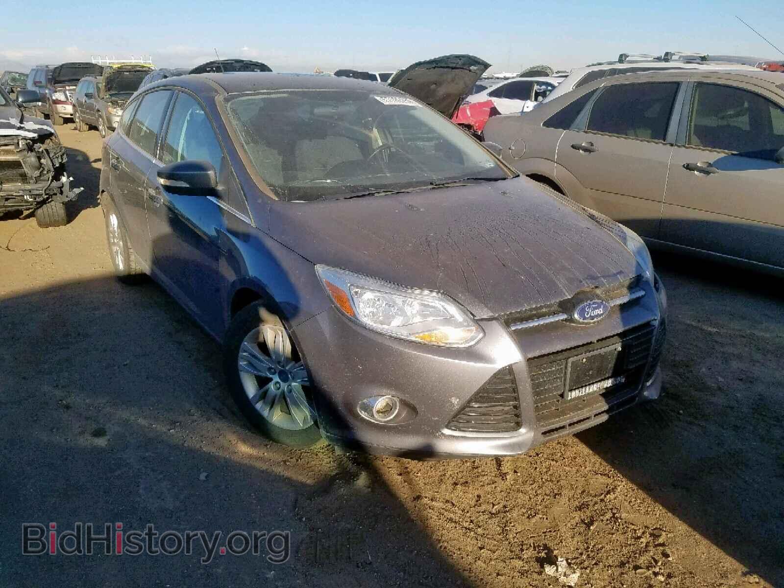 Photo 1FAHP3M23CL393352 - FORD FOCUS 2012