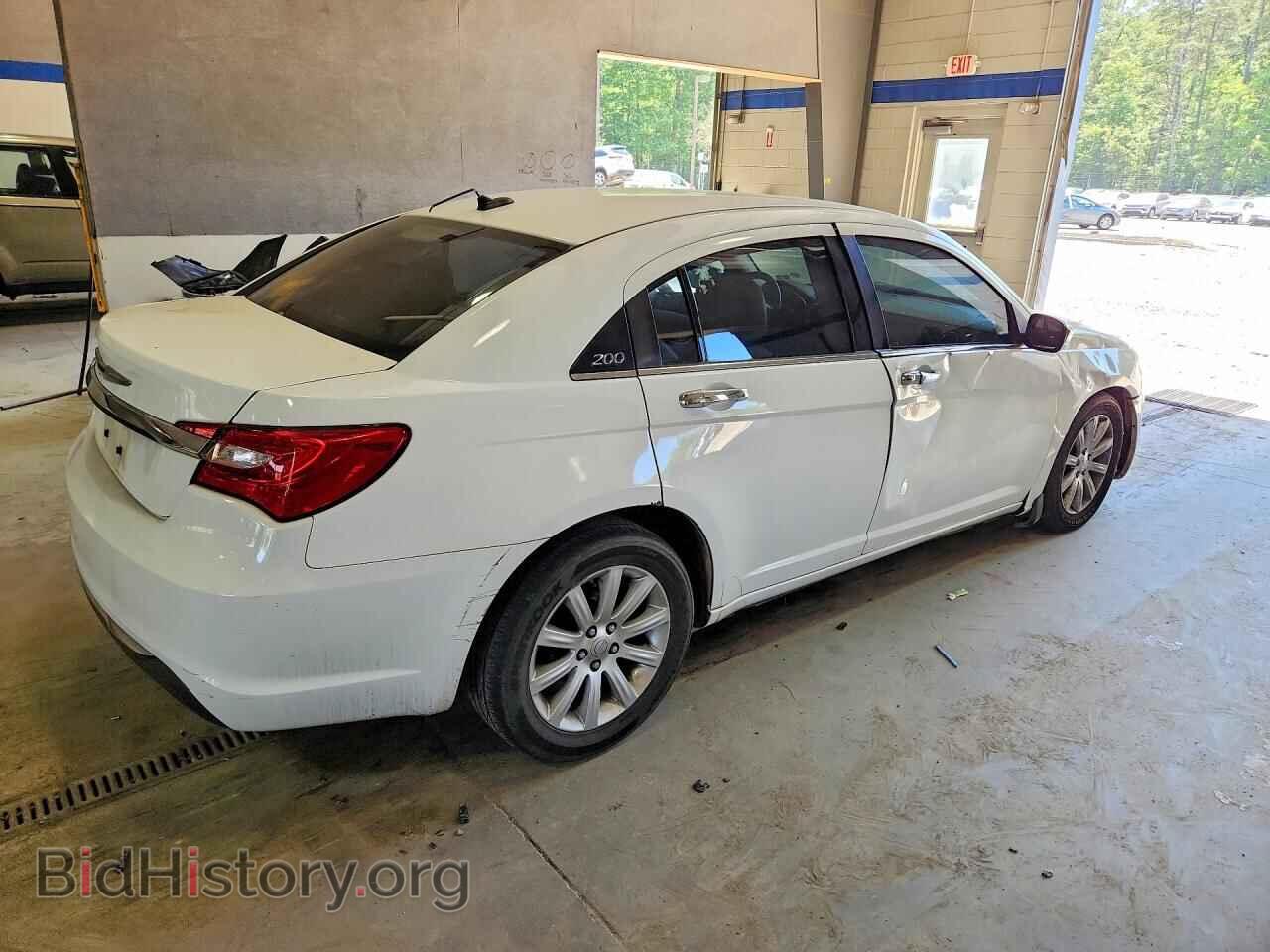 2013 CHRYSLER 200 - VIN: 1C3CCBCG1DN523937 - Фото 3