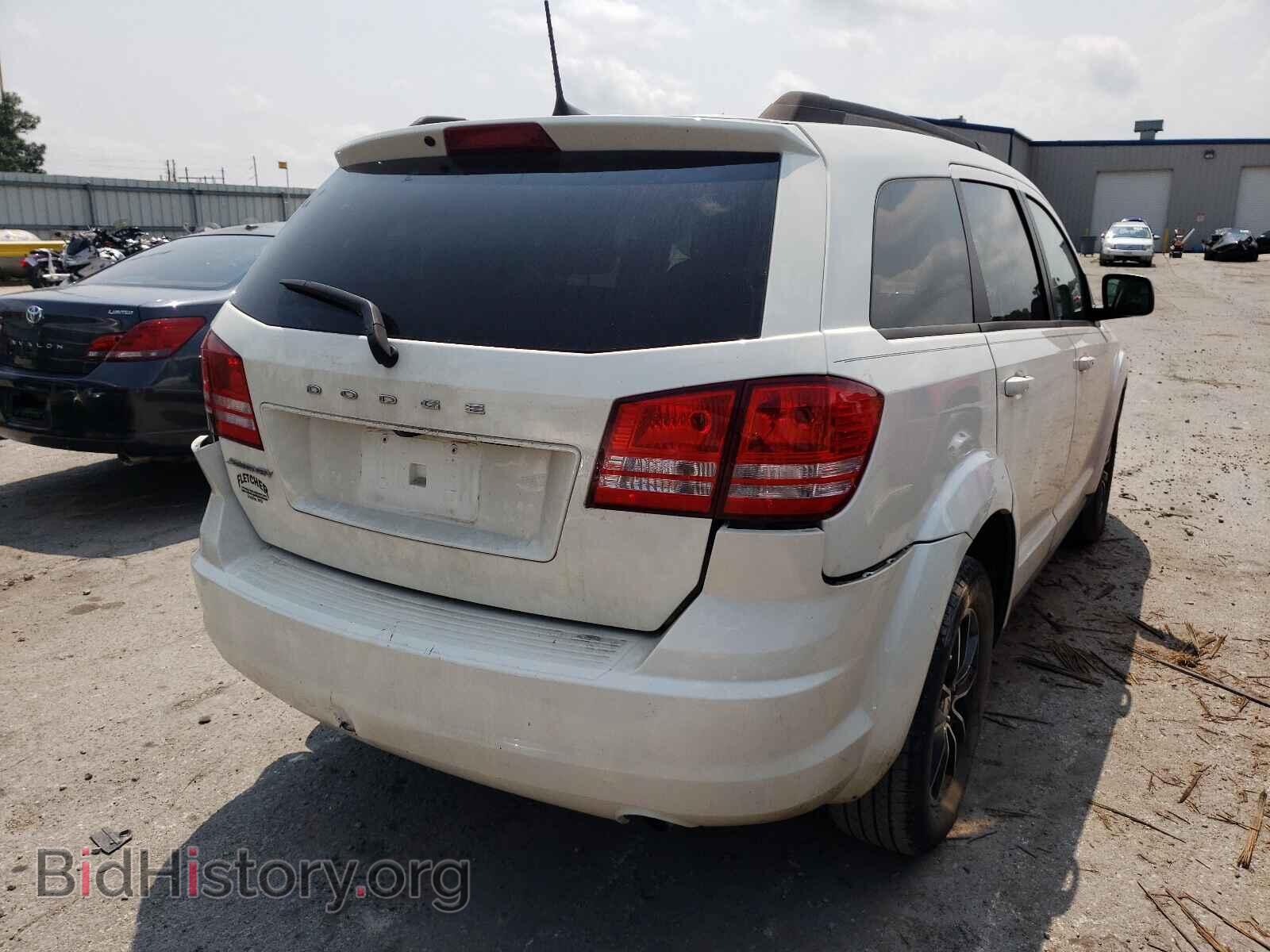 2018 DODGE JOURNEY - VIN: 3C4PDCAB7JT496486 - Фото 4