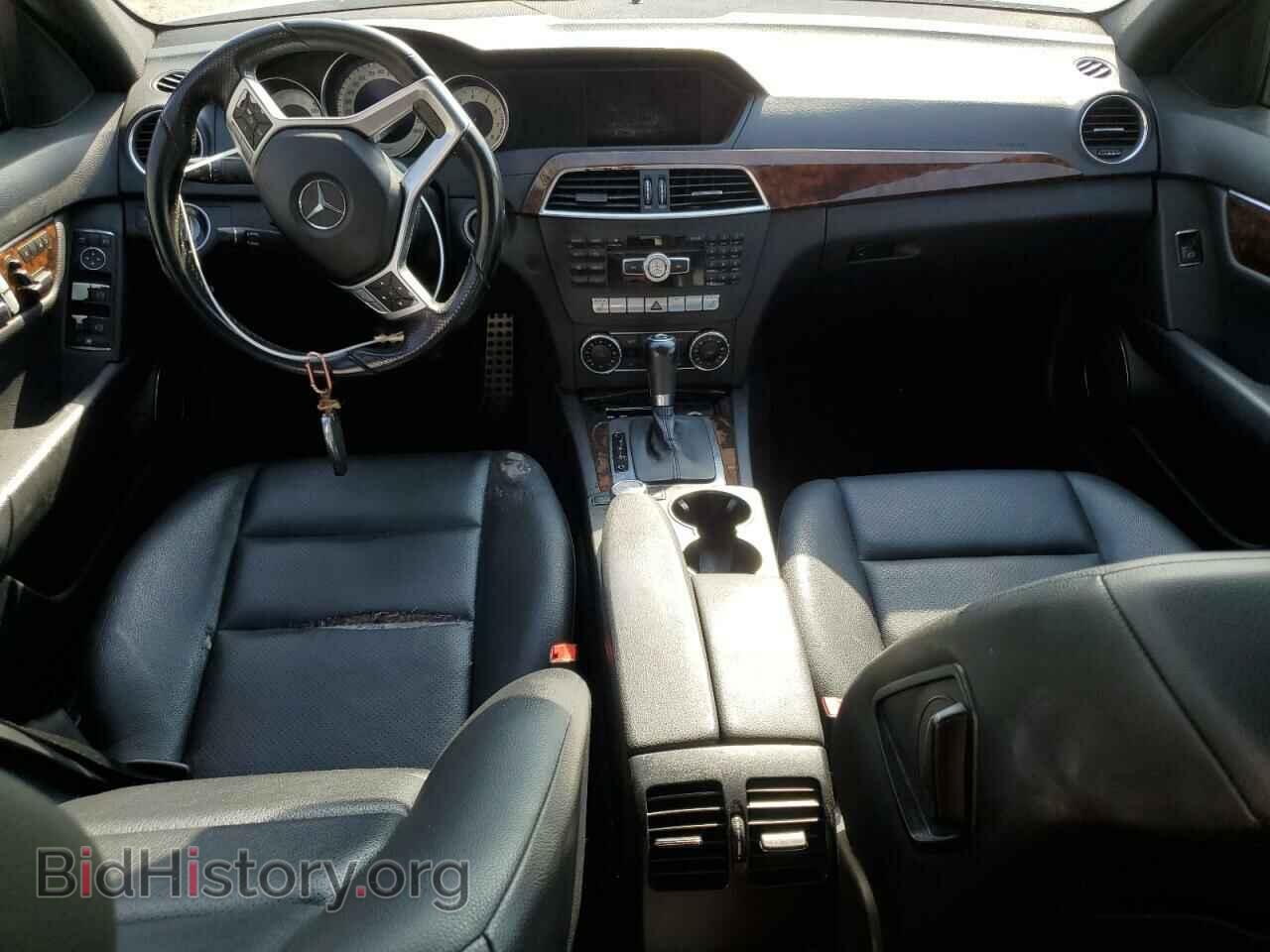 2013 MERCEDES-BENZ C-CLASS - VIN: WDDGF8AB2DR269765 - Фото 8
