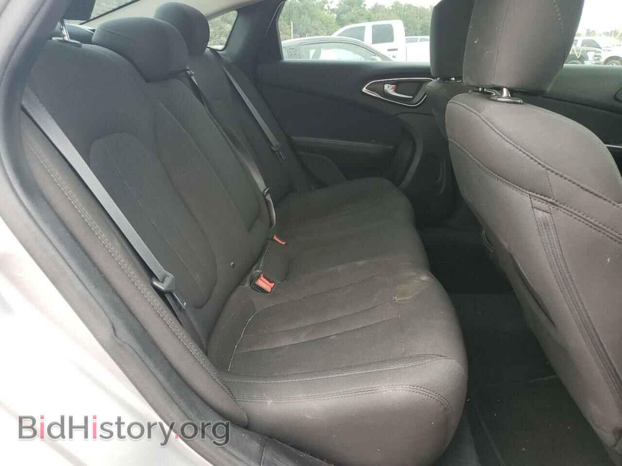2016 CHRYSLER 200 - VIN: 1C3CCCAB4GN164052 - Фото 6