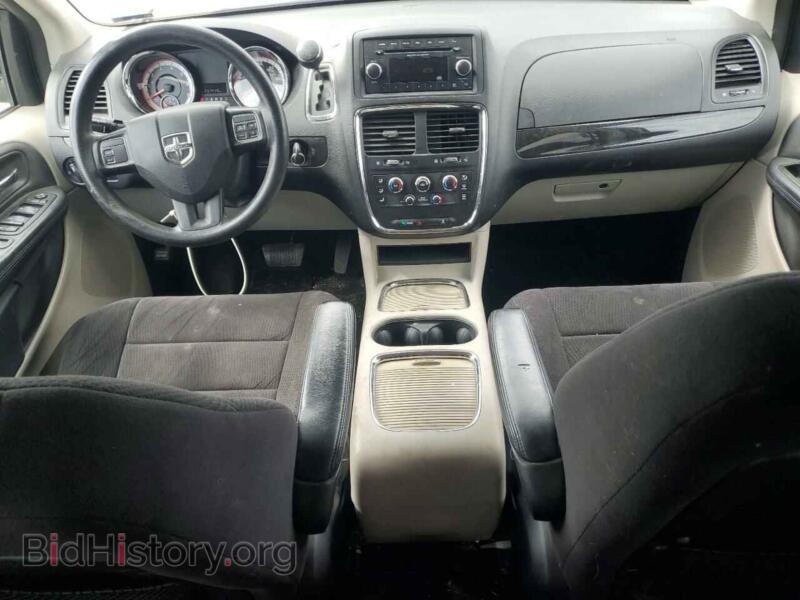 2014 Dodge CARAVAN (VIN 2C4RDGCG7ER141867) — photo 8 of 13