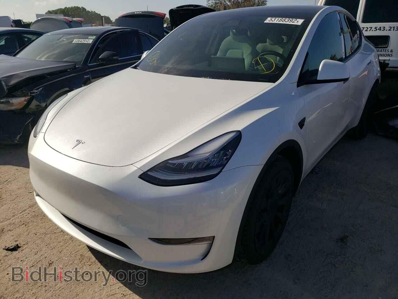 2022 TESLA MODEL Y - VIN: 7SAYGDEE5NF379065 - Фото 2