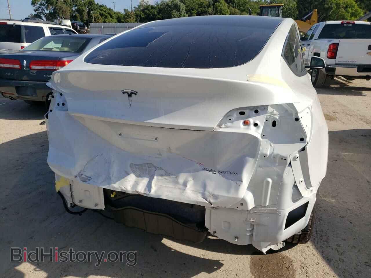 2022 TESLA MODEL Y - VIN: 7SAYGDEE5NF379065 - Фото 9