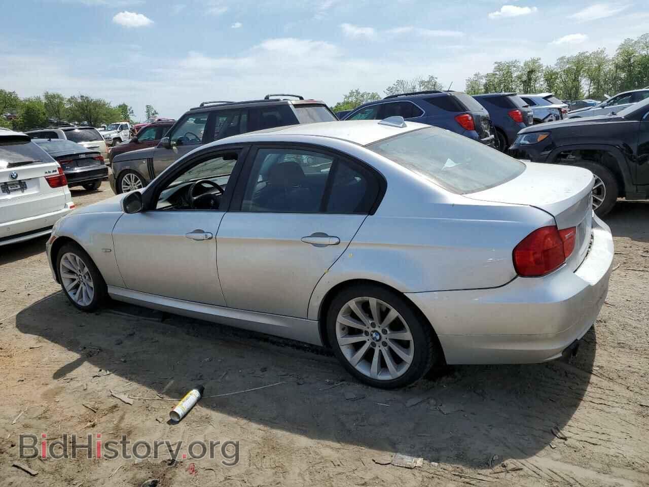 2011 BMW 3 SERIES - VIN: WBAPH5C56BA441377 - Фото 2