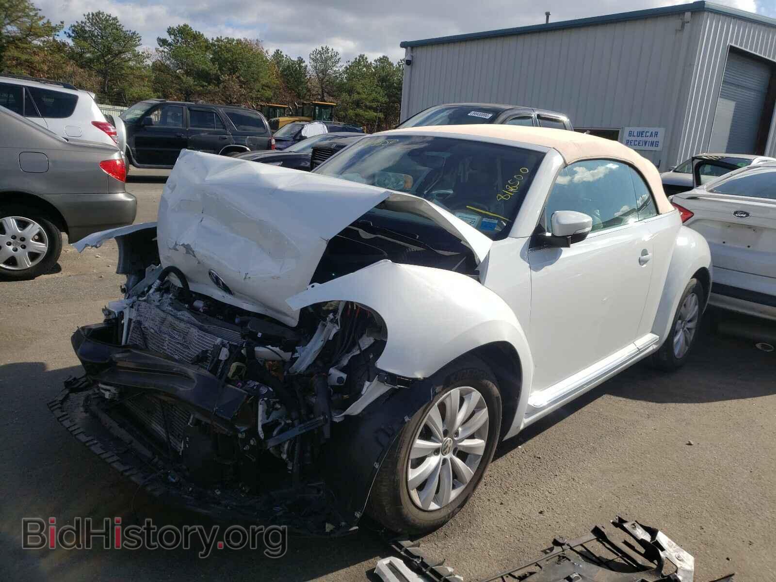 2017 VOLKSWAGEN BEETLE - VIN: 3VW517AT7HM818500 - Фото 2