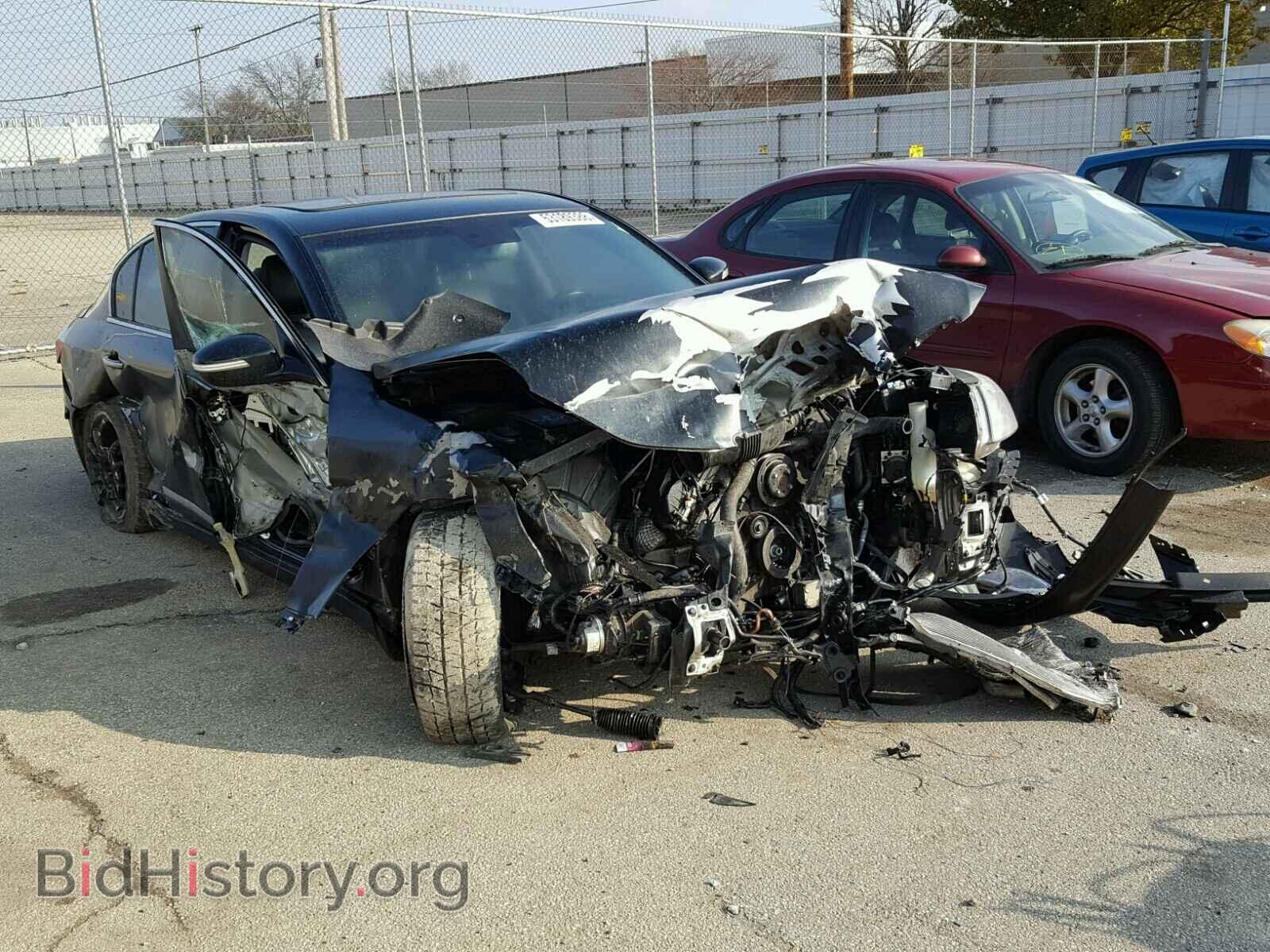 Photo KMHGC4DF9BU120530 - HYUNDAI GENESIS 2011
