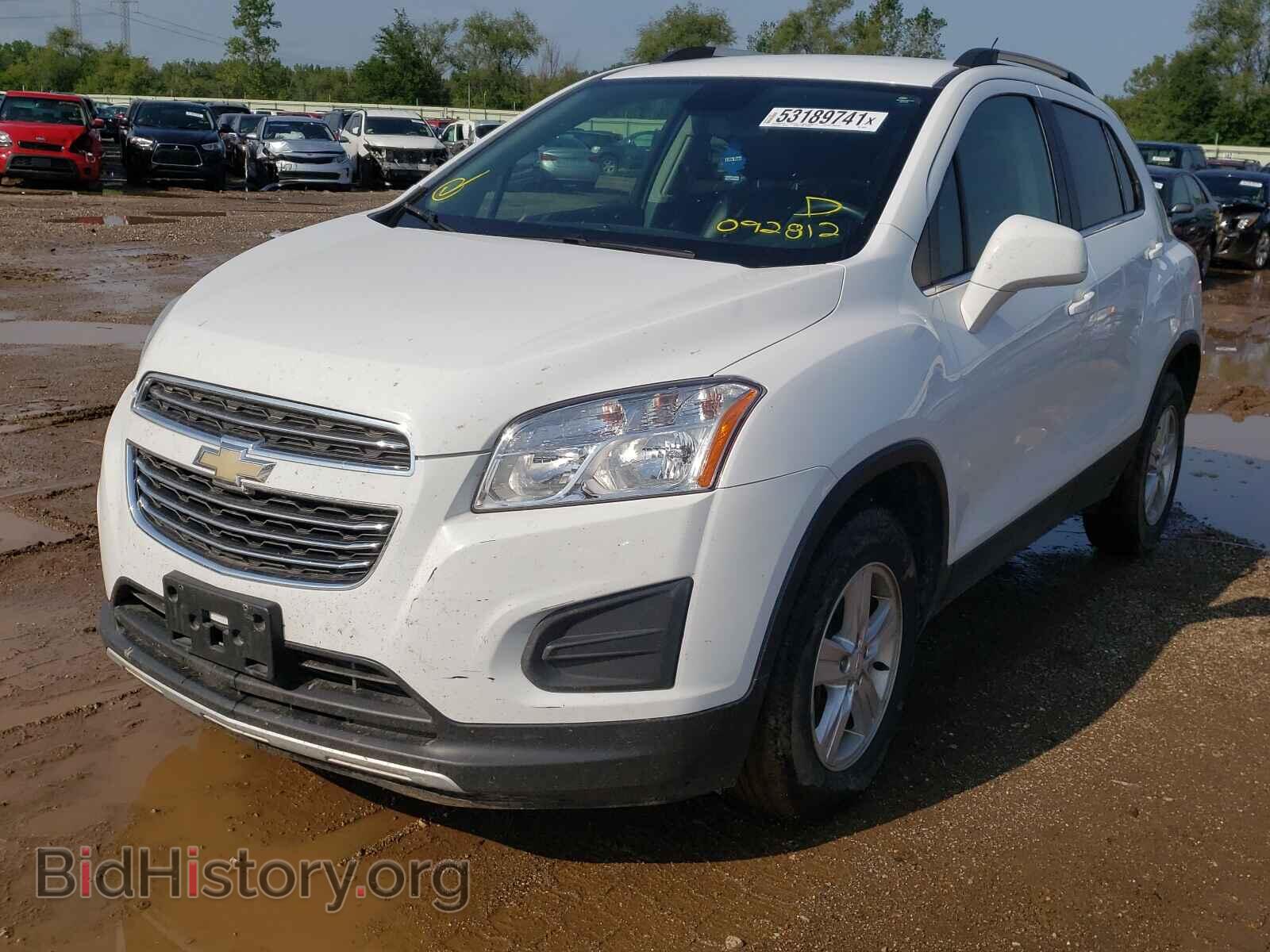 2015 CHEVROLET TRAX - VIN: KL7CJRSB3FB092812 - Фото 2