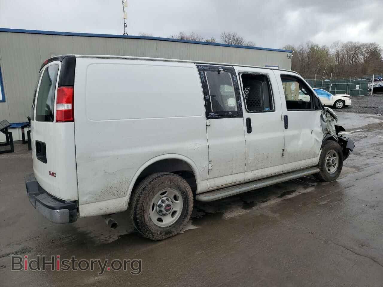 2017 GMC SAVANA - VIN: 1GTW7AFF5H1143359 - Фото 3