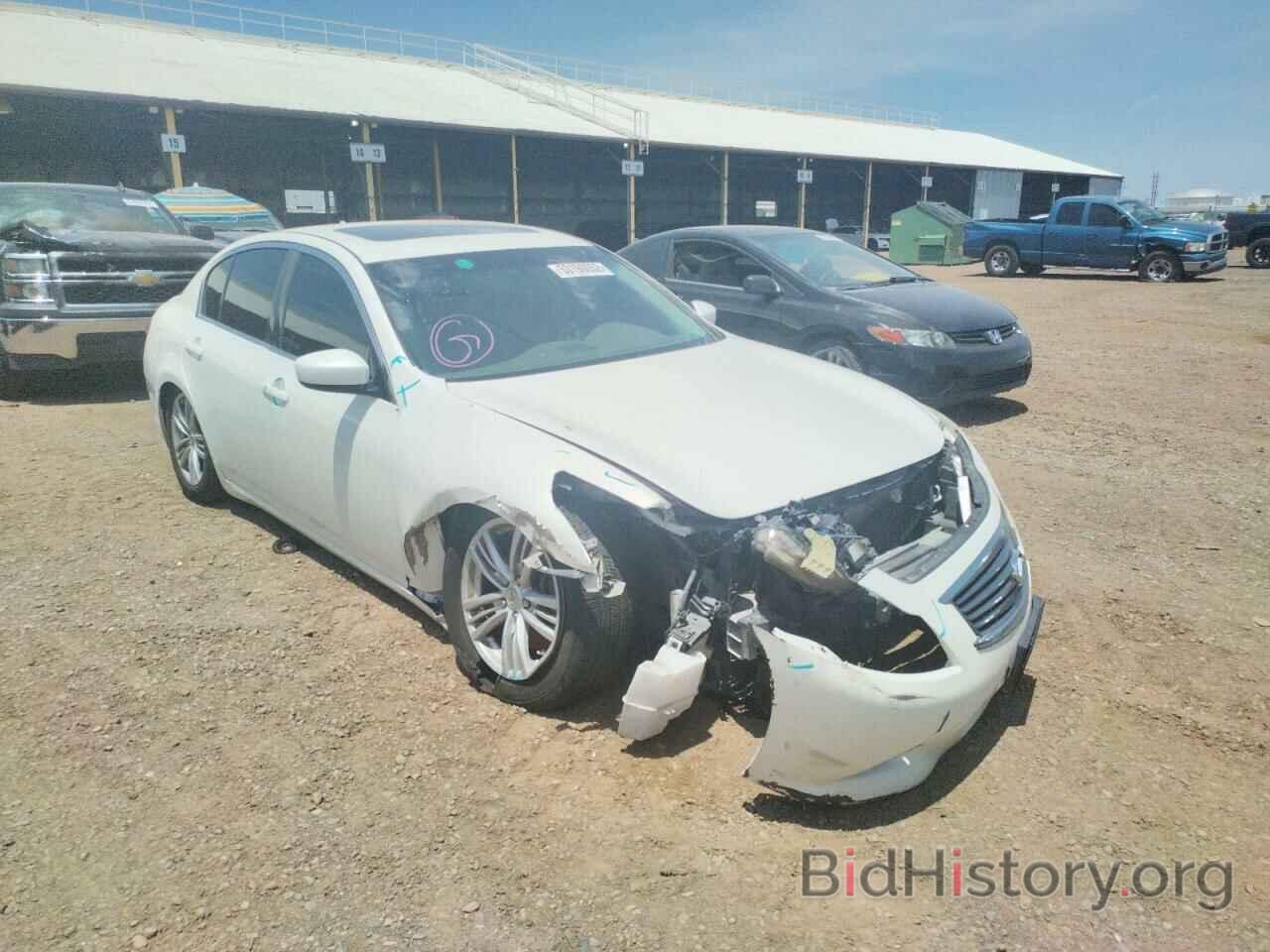 Photo JN1CV6AP0DM715195 - INFINITI G37 2013