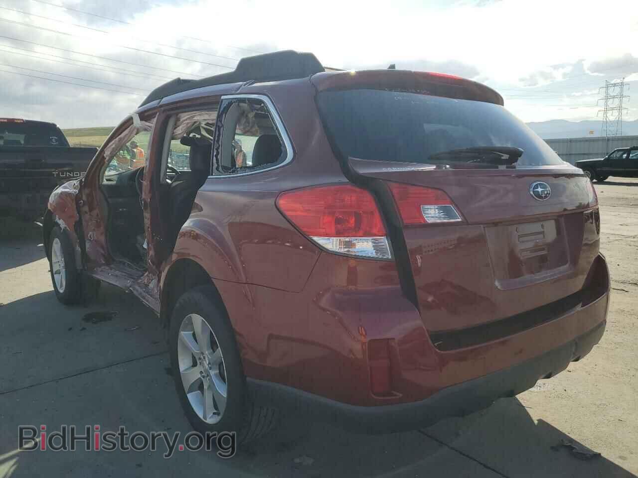 2014 SUBARU OUTBACK - VIN: 4S4BRBLC6E3326757 - Фото 2