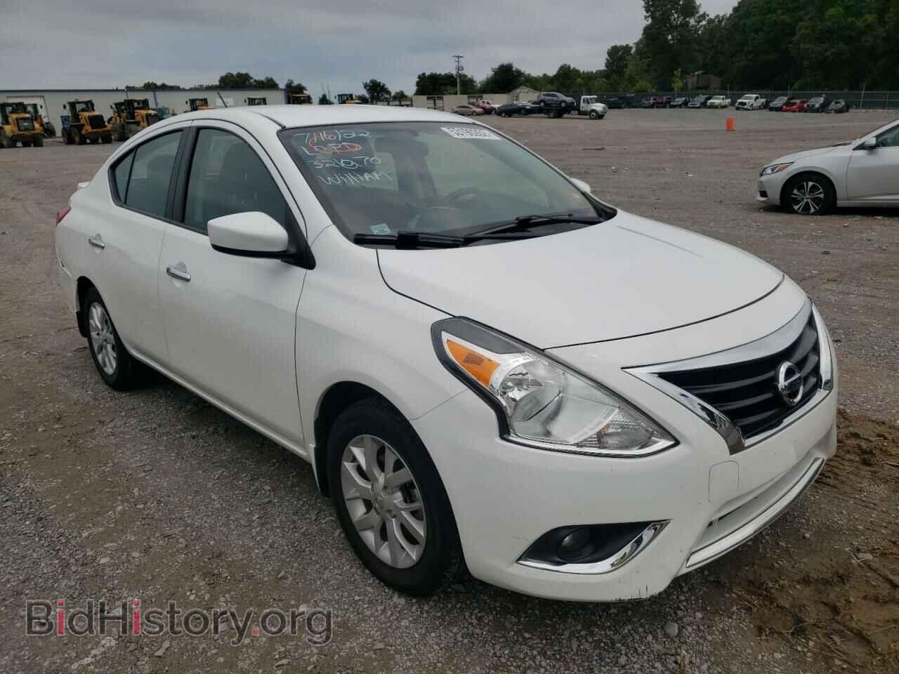 Photo 3N1CN7AP8HL890042 - NISSAN VERSA 2017