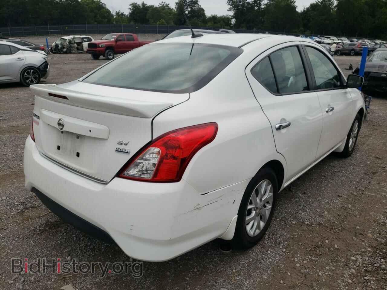 2017 NISSAN VERSA - VIN: 3N1CN7AP8HL890042 - Фото 4